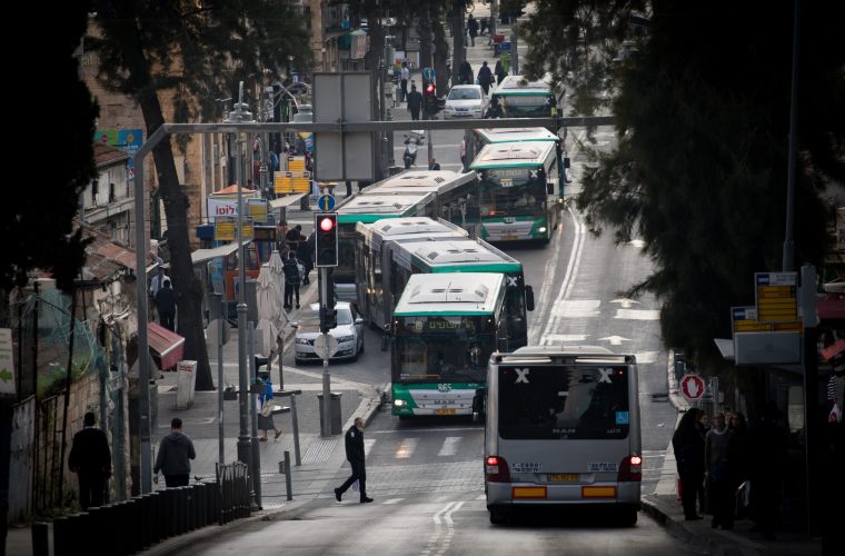 תחבורה ציבורית בירושלים | צילום: יונתן סינדל / פלאש90