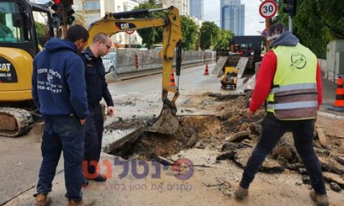 הכביש שקרס ברחוב ארלוזורוב בתל אביב